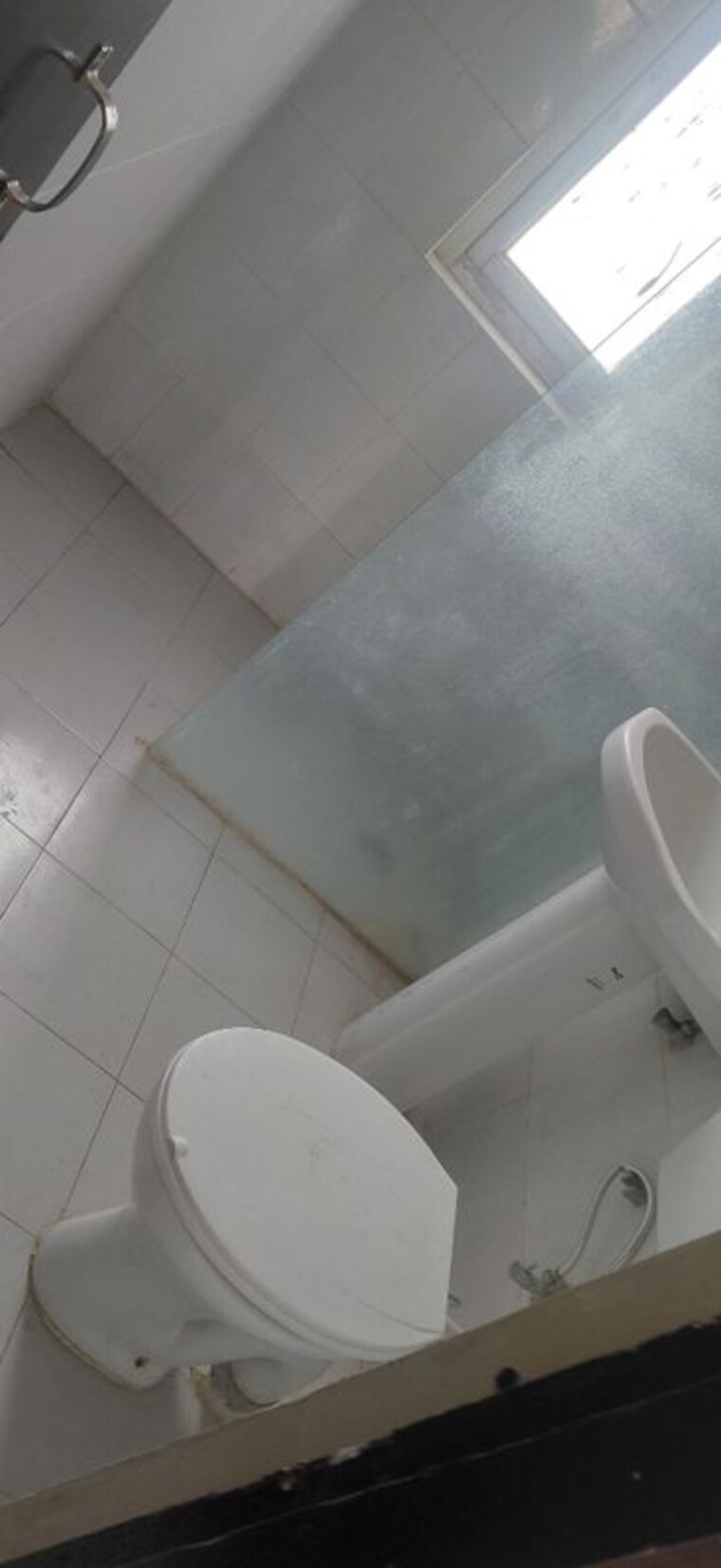 Bathroom, ansal-api-celebrity-greens 3 Bedroom 2015 Sq.Ft. Apartment In Ashiyana Lucknow 10154485