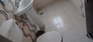 Bathroom in 3 BHK Apartment at Ansal API Celebrity Greens, Ashiyana – for Rent