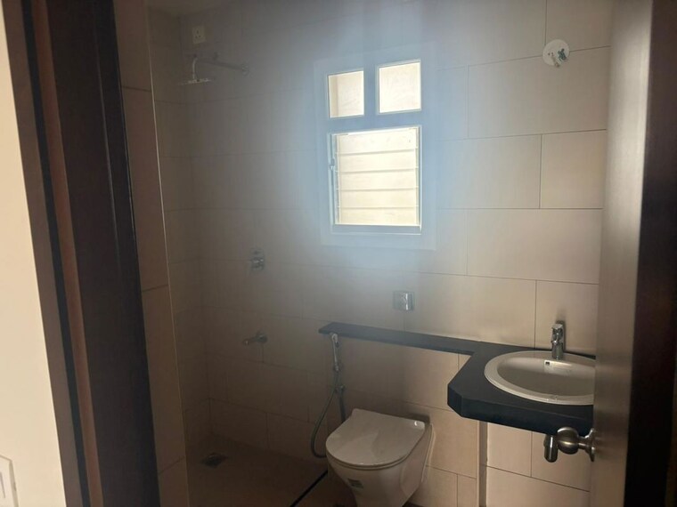Bathroom, purva-park-hill 2 Bedroom 1748 Sq.Ft. Apartment In Kanakapura Road Bangalore 10154338