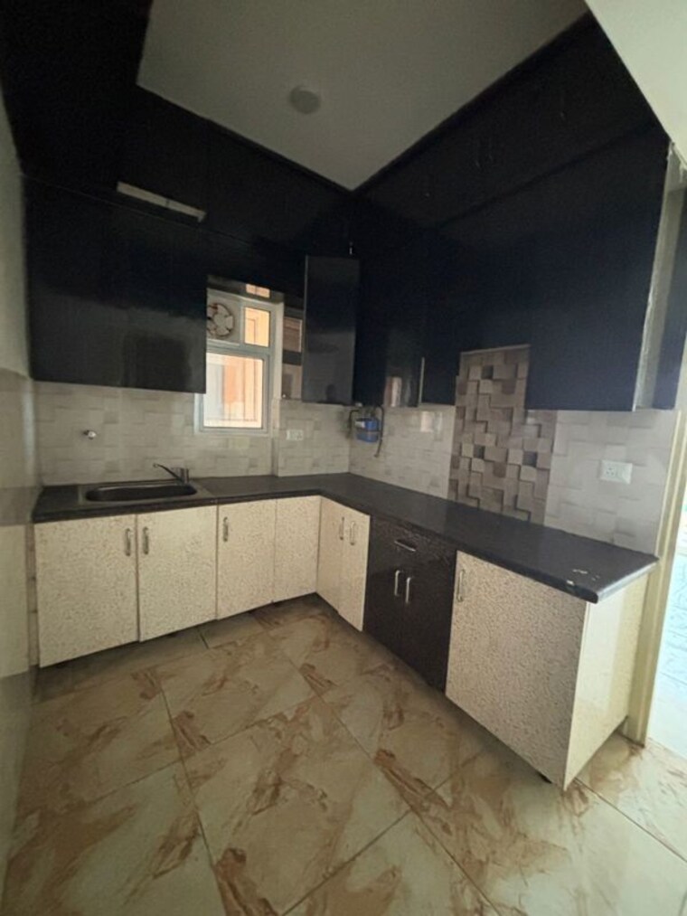 Kitchen, ska-orion 3 Bedroom 1600 Sq.Ft. Apartment In Sector 143b Noida 10154455
