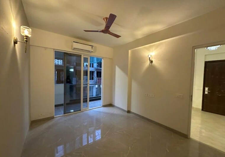 Bedroom, signature-global-city-79b 3 Bedroom 1550 Sq.Ft. Builder Floor In Sector 79b Gurgaon 10154582