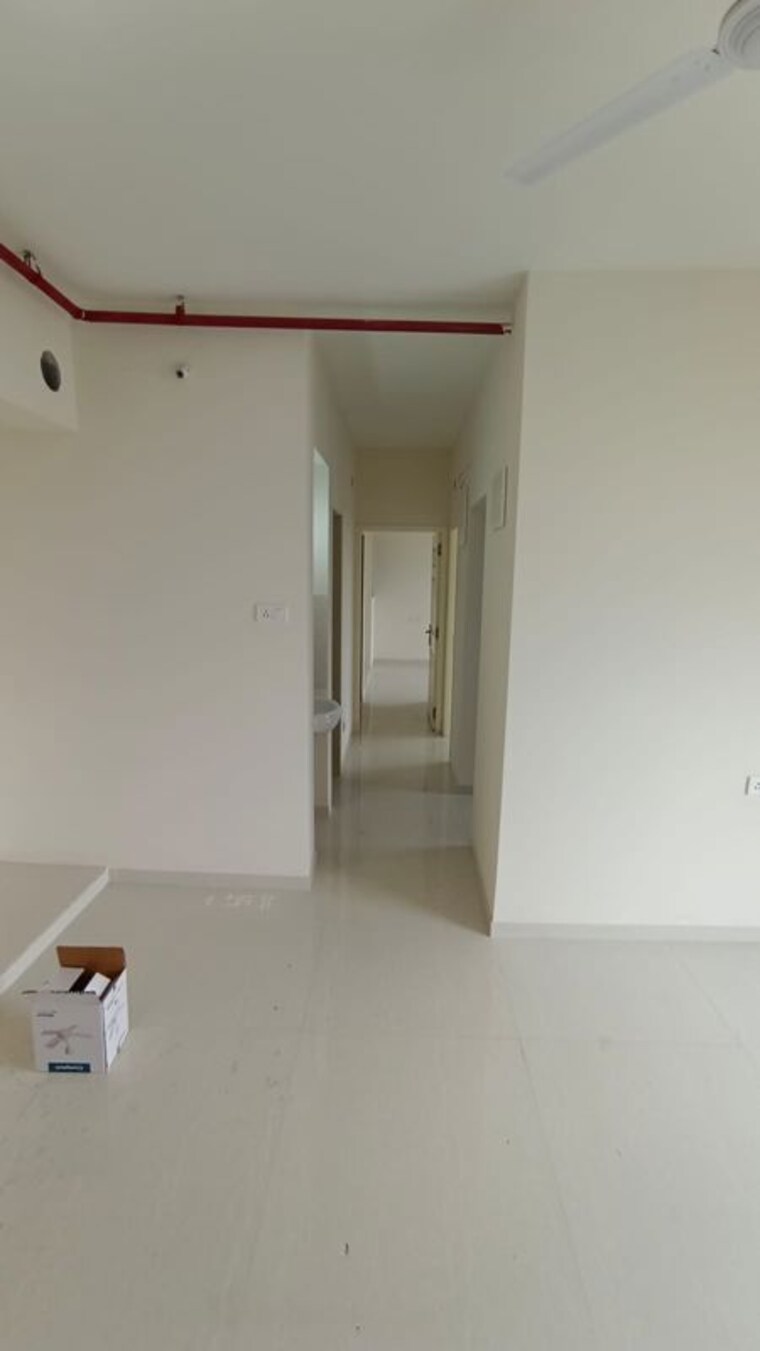 Room, thane east 2 Bedroom 750 Sq.Ft. Apartment In Thane East Thane 10154552