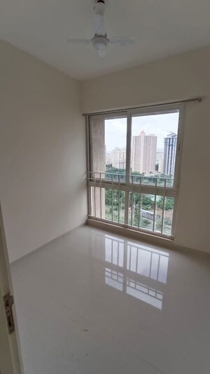 2 BHK Apartment For Rent in Thane East