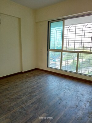 Room in 1 BHK Apartment at Sharda Edifice Celestial, Bhandup West – for Sale