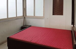 Bedroom in  Pg at Dadar East – for Rent