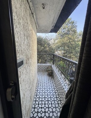  3 BHK Apartment at Bandra West – for Rent