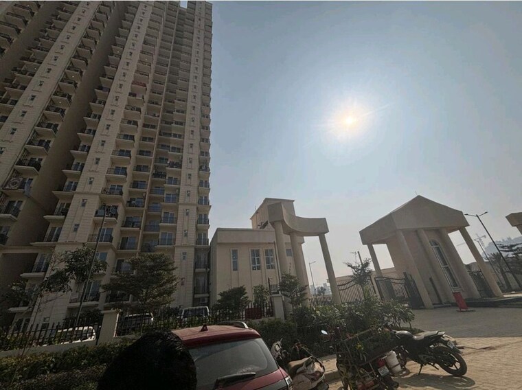 Exterior View, signature-global-golf-greens 1 Bedroom 405 Sq.Ft. Apartment In Sector 79 Gurgaon 10154813