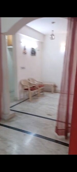 Bathroom in 3 BHK Apartment at RWA Apartments Sector 51, Sector 51 – for Rent