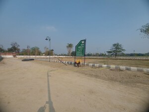  Plot For Sale in Gosainganj