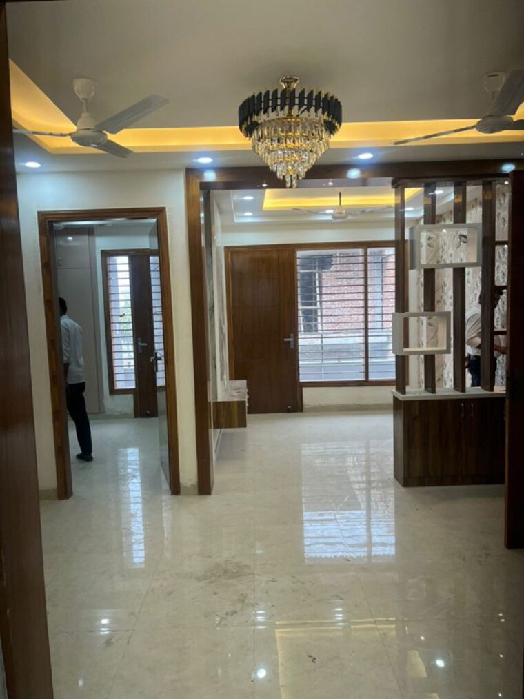 Room, bptp-district-3 3 Bedroom 180 Sq.Yd. Builder Floor In Sector 85 Faridabad 10155248