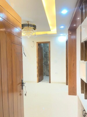 Room in 3 BHK Builder Floor at BPTP District 3, Sector 85 – for Sale