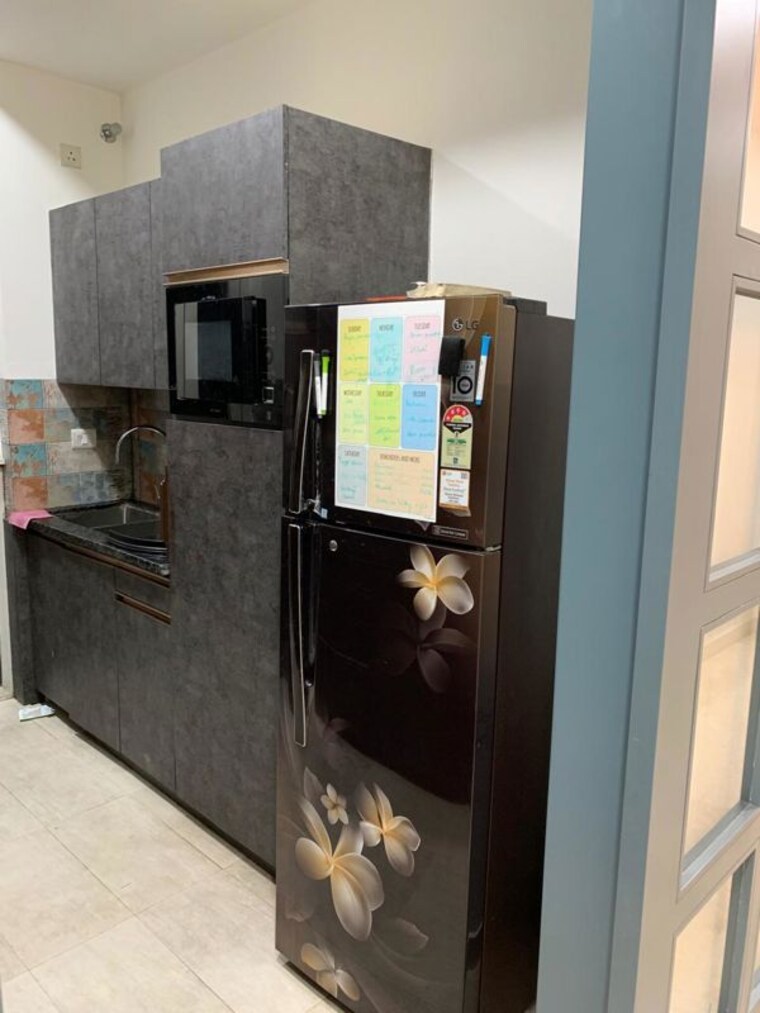 Kitchen, emaar-emerald-floors-premier 3 Bedroom 1650 Sq.Ft. Apartment In Sector 65 Gurgaon 10155251
