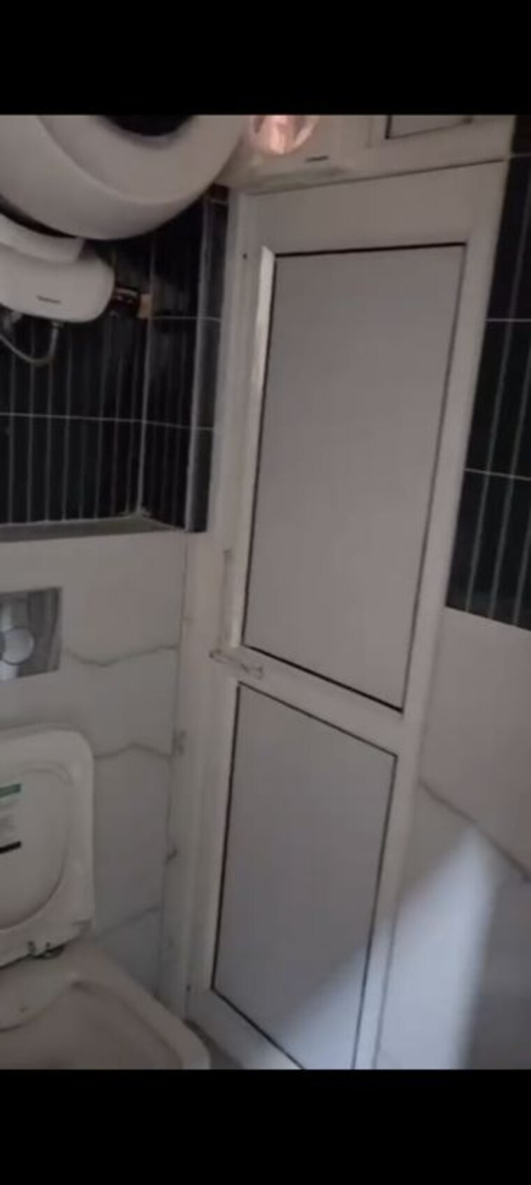 Bathroom, amarpali-exotica 3.5 Bedroom 1900 Sq.Ft. Apartment In Sector 50 Noida 10155288