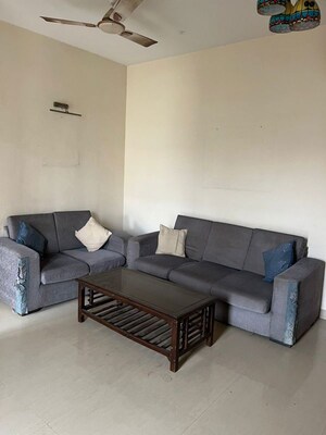 Living Room in 4 BHK Apartment at BPTP Mansions Park Prime, Sector 66 – for Sale