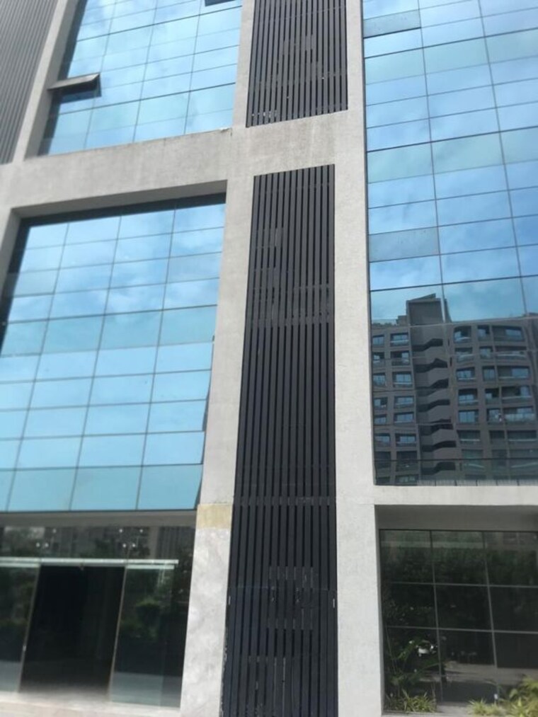 Balcony, thaltej Commercial Office Space 1129 Sq.Ft. In Thaltej Ahmedabad 10155523