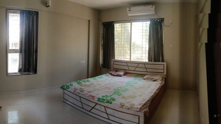 Bedroom, sancheti-mount-n-glory-phase-ii 3 Bedroom 1630 Sq.Ft. Apartment In Kharadi Pune 10155463