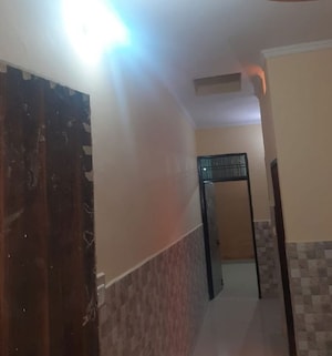 Building Lobby in 2 BHK Independent House at Sgm Nagar – for Sale