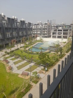 2.5 BHK + Basement Apartment For Rent in Smart World Gems