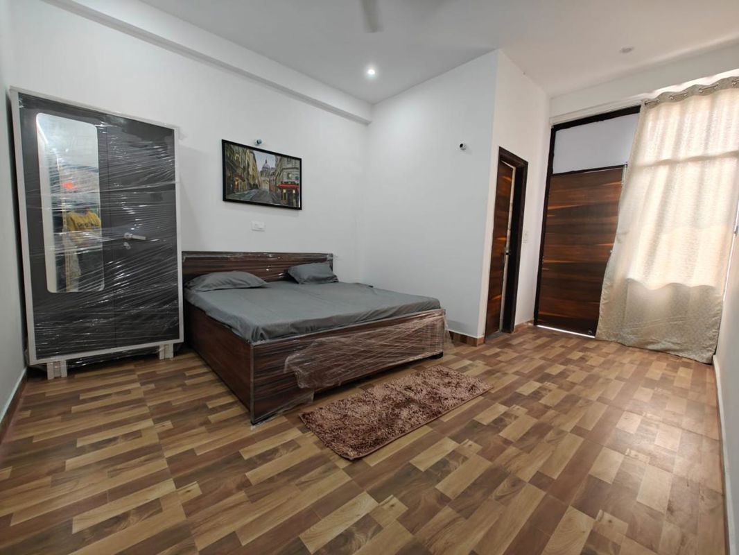 2 BHK Builder Floor For Rent in Sector 45