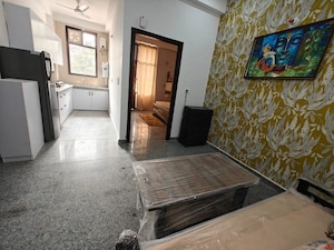 Living Room in 2 BHK Builder Floor at Sector 45 – for Rent