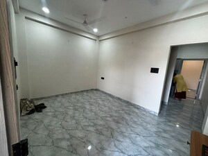Room in 1 BHK Apartment at Aarone Countywalk Indore, Jhalaria – for Rent