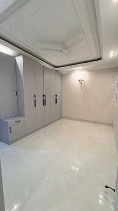 3 BHK Builder Floor For Rent in Saket