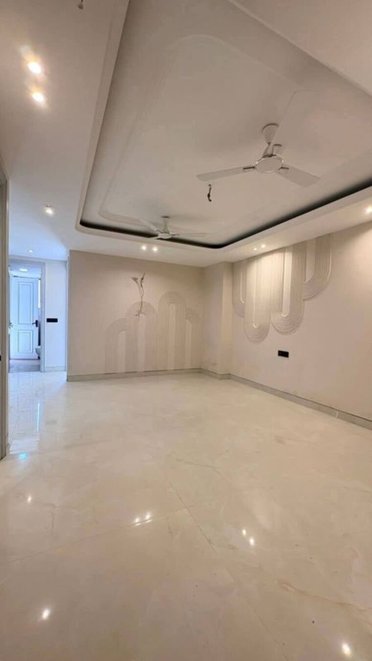 Room, saket 3 Bedroom 1800 Sq.Ft. Builder Floor In Saket Delhi 10155938