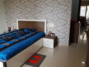 Master Bedroom in 3 BHK Apartment at Mahindra Eminente, Goregaon West – for Rent