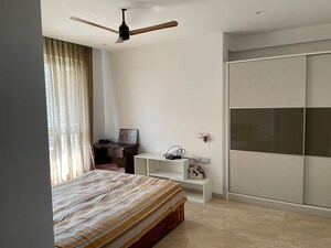 Bedroom in 3 BHK Apartment at Hiranandani Meadows, Manpada – for Rent