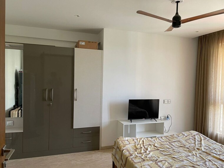 Bedroom, hiranandani-meadows 3 Bedroom 1240 Sq.Ft. Apartment In Manpada Thane 10155962