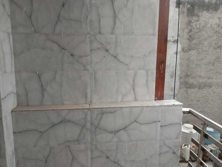 Bathroom, dwarka mor 1 Bedroom 320 Sq.Ft. Builder Floor In Dwarka Mor Delhi 10155981