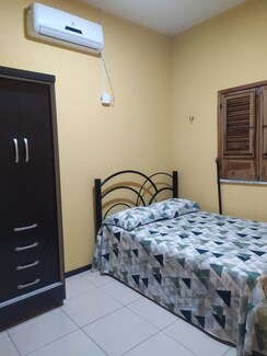 1.5 BHK + Study Room Builder Floor For Rent in Netaji Subhash Place