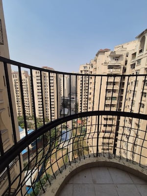 4 BHK Apartment – Exterior View View at Amrapali Heartbeat City, Sector 107 - for Sale