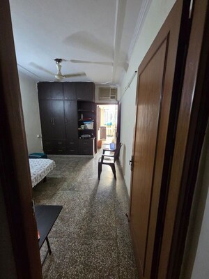 Building Lobby in 1 BHK Builder Floor at Shivalik Colony – for Rent