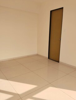 2.5 BHK Apartment For Sale in Chandak 34 Park Estate