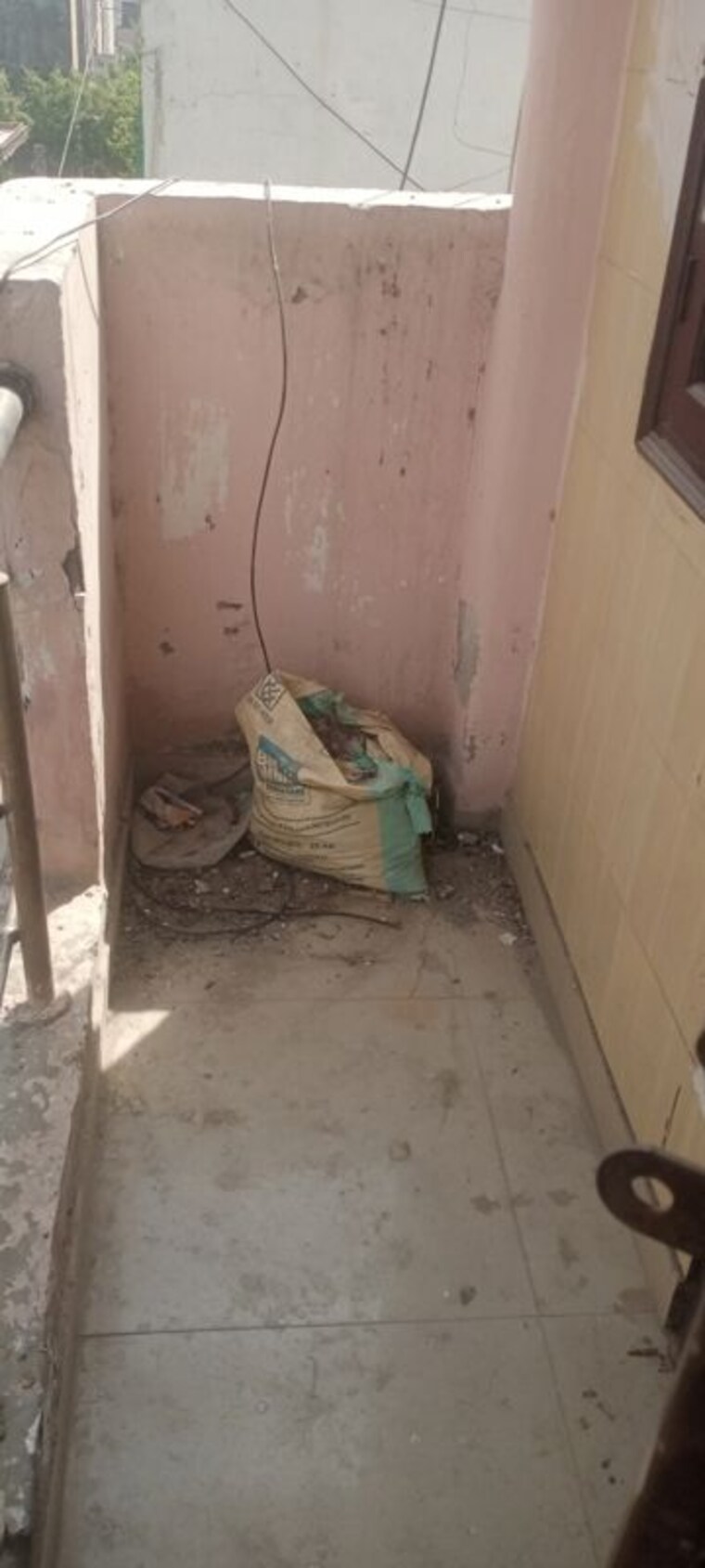 Bathroom, bharat vihar 1 Bedroom 50 Sq.Yd. Builder Floor In Bharat Vihar Delhi 10156132