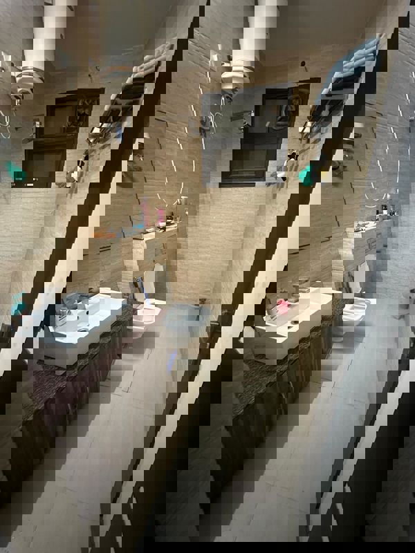 2.5 BHK + Pooja Room 1350 Sq.Ft. Apartment in Emaar Emerald Estate