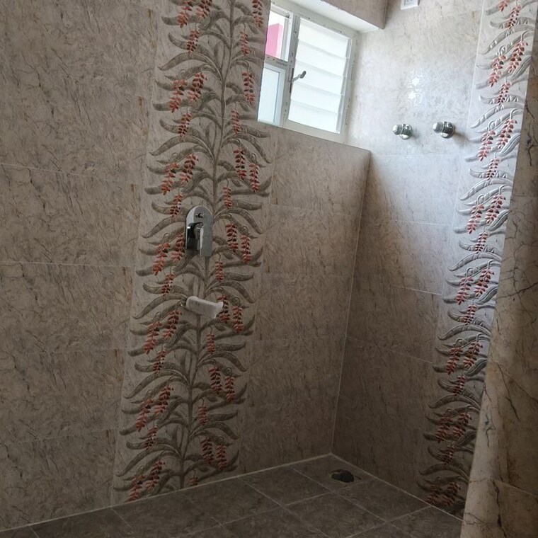 Bathroom, hinoo 3 Bedroom 2005 Sq.Ft. Apartment In Hinoo Ranchi 10156242