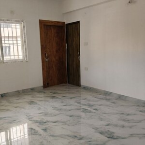 Room in 3 BHK Apartment at Hinoo – for Sale