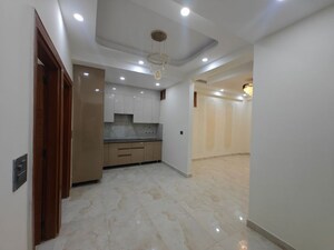 Bathroom in 3 BHK Builder Floor at Sector 73 – for Sale