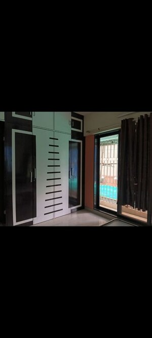 Bedroom in 2 BHK Apartment at Madhushri Apartment, Goregaon East – for Rent