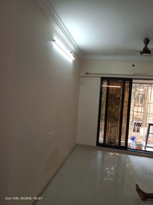 Room in 2 BHK Apartment at Madhushri Apartment, Goregaon East – for Rent