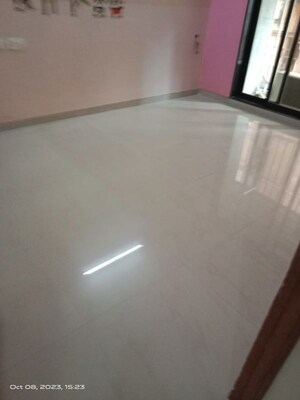 Room in 2 BHK Apartment at Madhushri Apartment, Goregaon East – for Rent