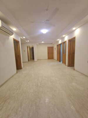 3 BHK Apartment For Rent in Ekta Eros, Khar West