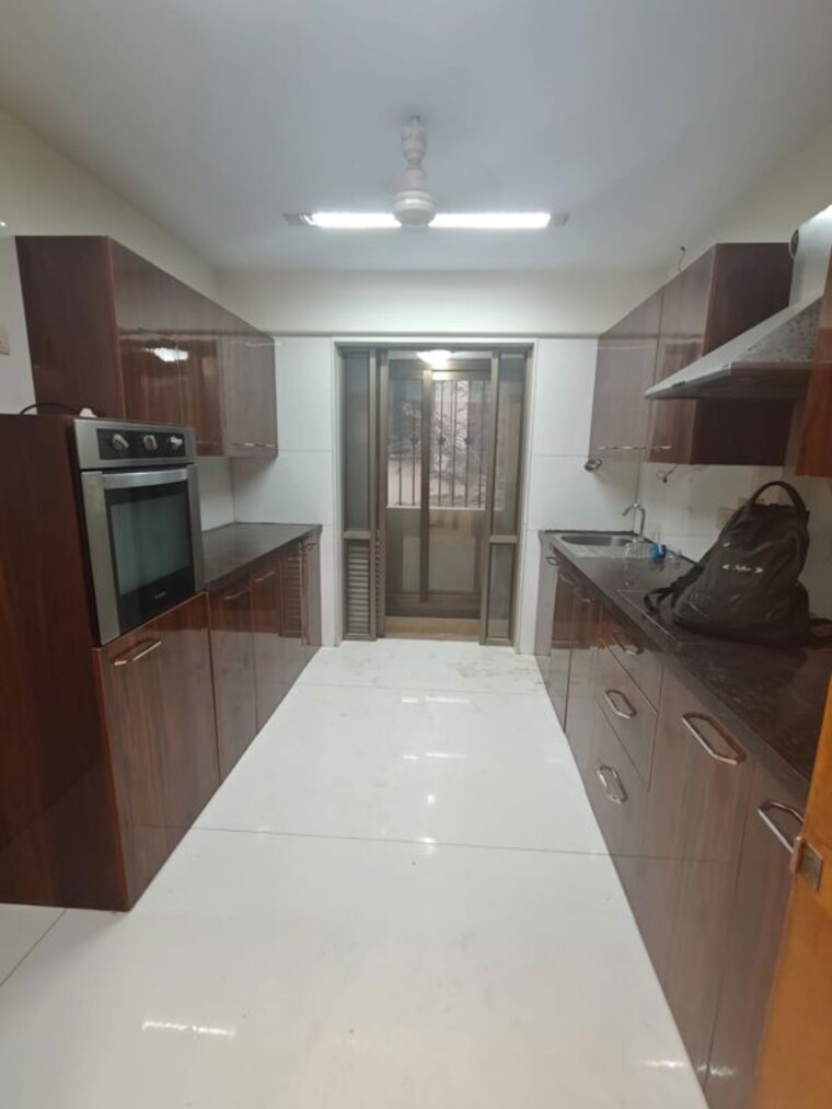 Kitchen, ekta-eros 3 Bedroom 1250 Sq.Ft. Apartment In Khar West Mumbai 10156260