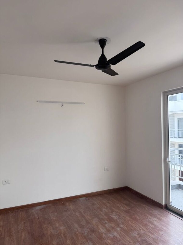 Room, nimbus-express-park-view 2 Bedroom 1000 Sq.Ft. Apartment In Chi V Greater Noida Greater Noida 10156288