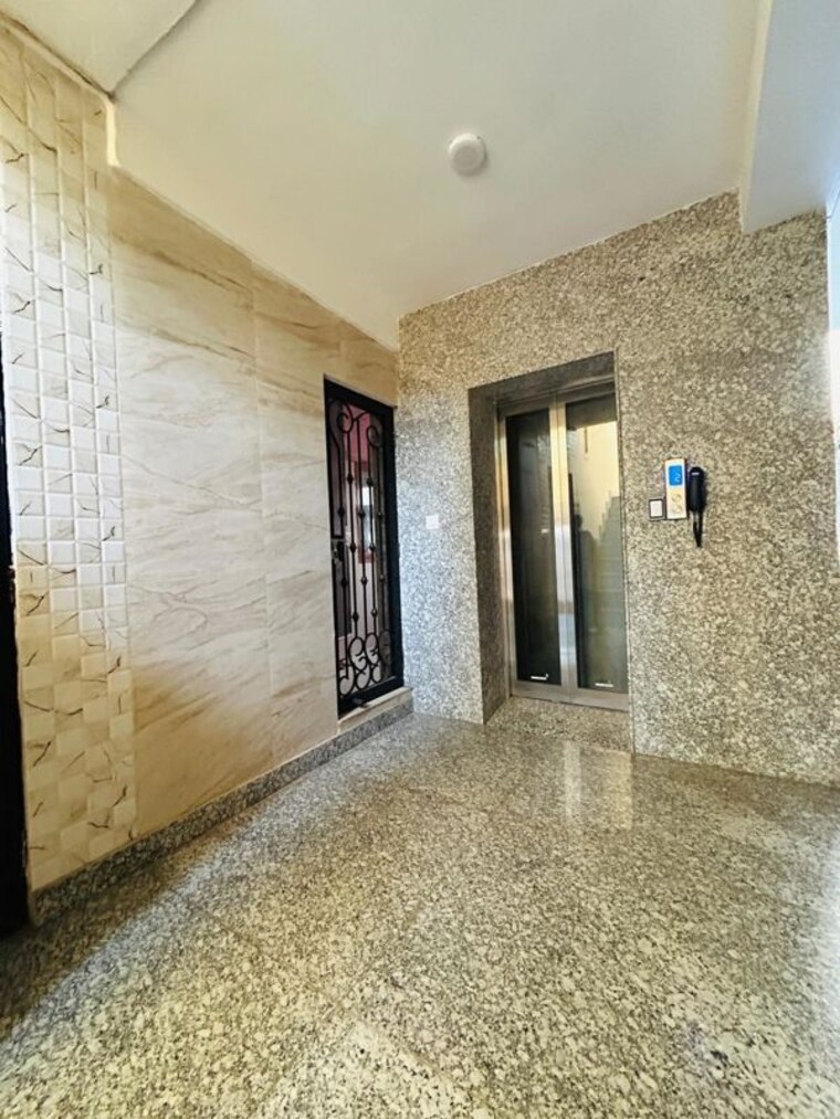 Room, vasant kunj 3 Bedroom 1300 Sq.Ft. Apartment In Vasant Kunj Delhi 10156312