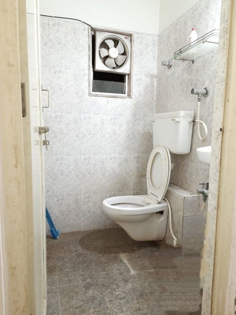 Bathroom, bopal Commercial Office Space 727 Sq.Ft. In Bopal Ahmedabad 10156321