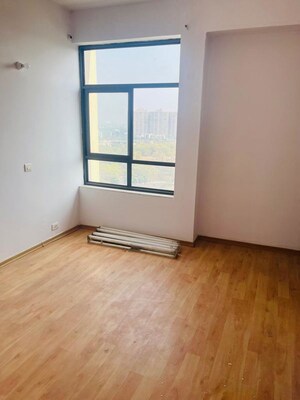 Room in 3 BHK Apartment at Kendriya Lok Nirman CHS, Phi Iv Greater Noida – for Sale