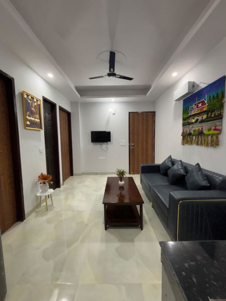 Bedroom, sector 52 2 Bedroom 1200 Sq.Ft. Builder Floor In Sector 52 Gurgaon 10156426